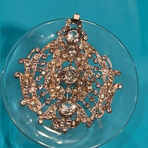 VINTAGE FASHION JEWELRY/silver pendant